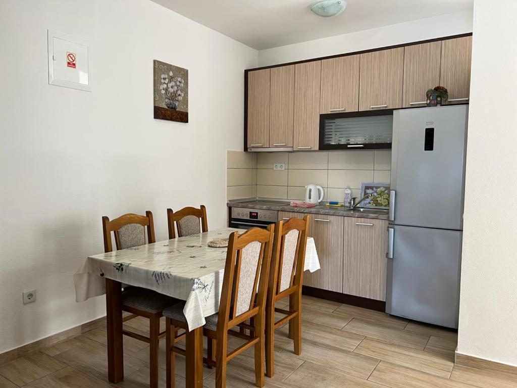 Apartments Obad Neum Luaran gambar
