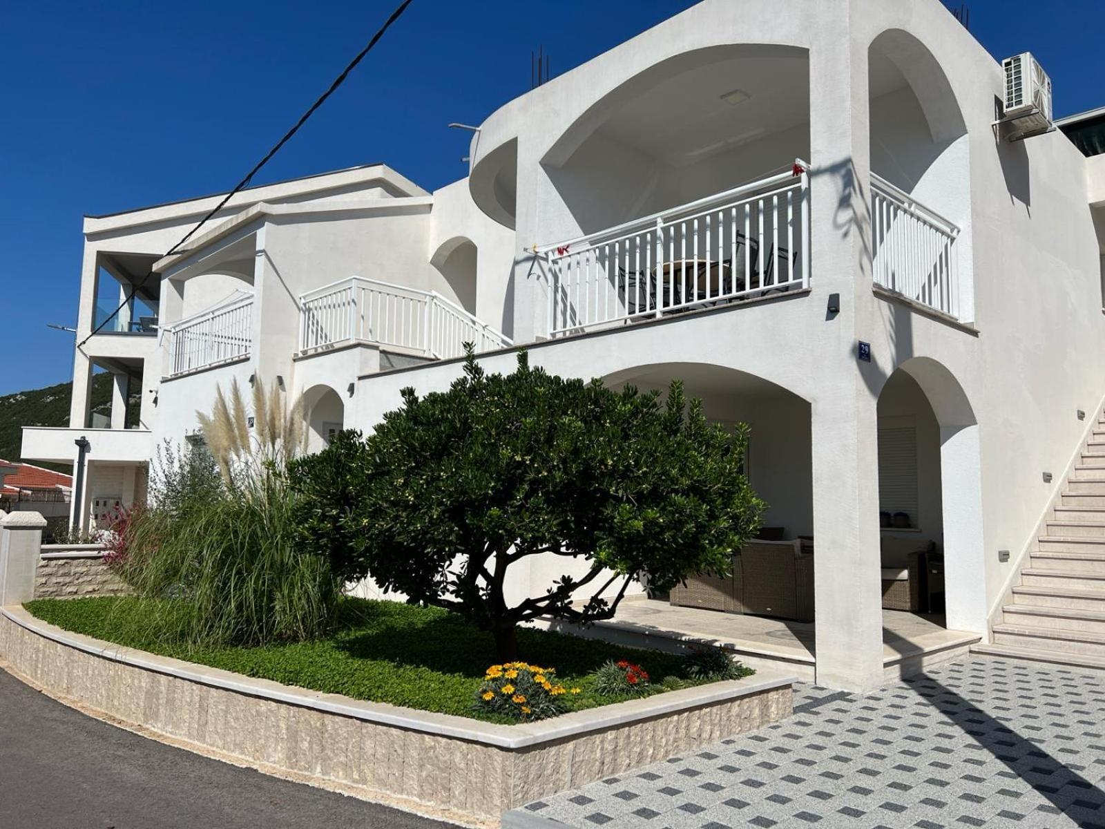 Apartments Obad Neum Luaran gambar